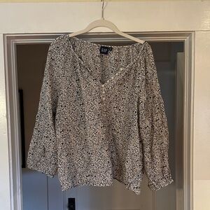 GAP Women's Blouse - Black and White Floral